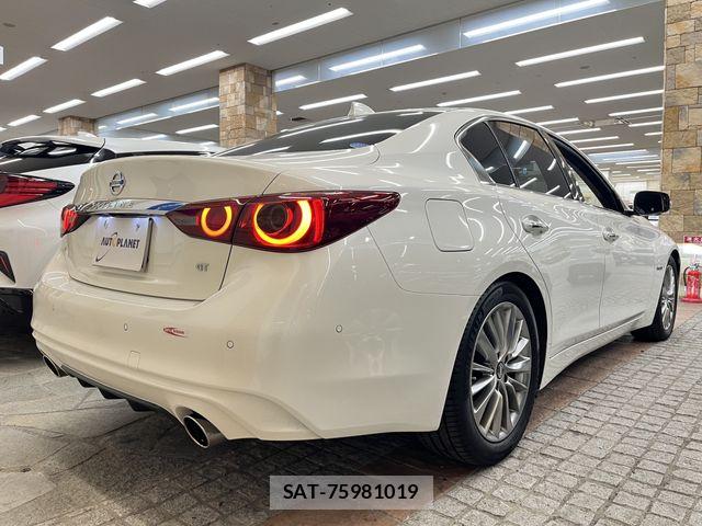 Nissan SKYLINE 2019-09 8038293-9