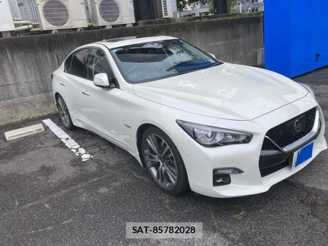 Nissan SKYLINE 2020-03 8132411-1