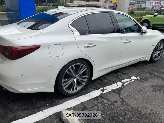 Nissan SKYLINE 2020-03 8132411-3