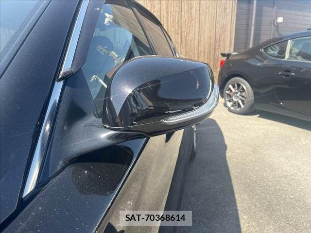 Nissan SKYLINE 2015-01 8210232-24