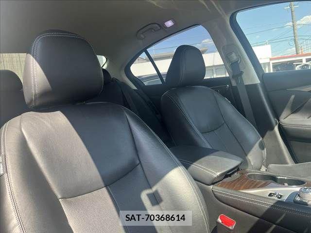 Nissan SKYLINE 2015-01 8210232-6