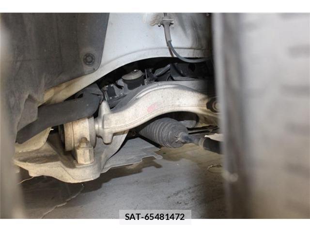 Nissan SKYLINE 2014-03 8210234-19