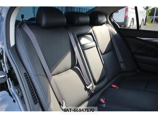 Nissan SKYLINE 2018-03 8210231-18