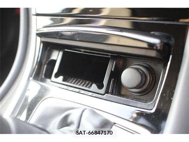 Nissan SKYLINE 2018-03 8210231-22
