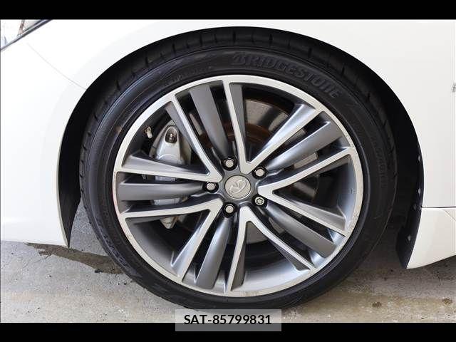Nissan SKYLINE 2014-07 8210233-13