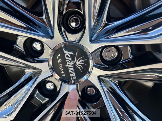Nissan SKYLINE 2018-02 8368733-9