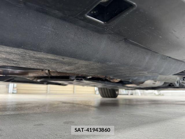 Nissan SKYLINE 2014-02 8414993-21