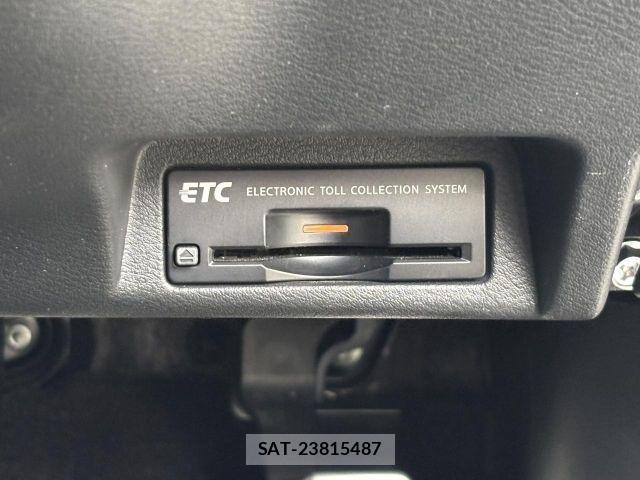 Nissan SKYLINE 2016-03 8438901-15