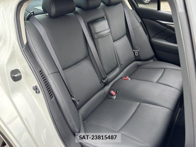 Nissan SKYLINE 2016-03 8438901-6