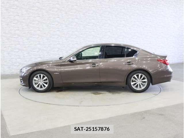 Nissan SKYLINE 2017-09 8458437-11