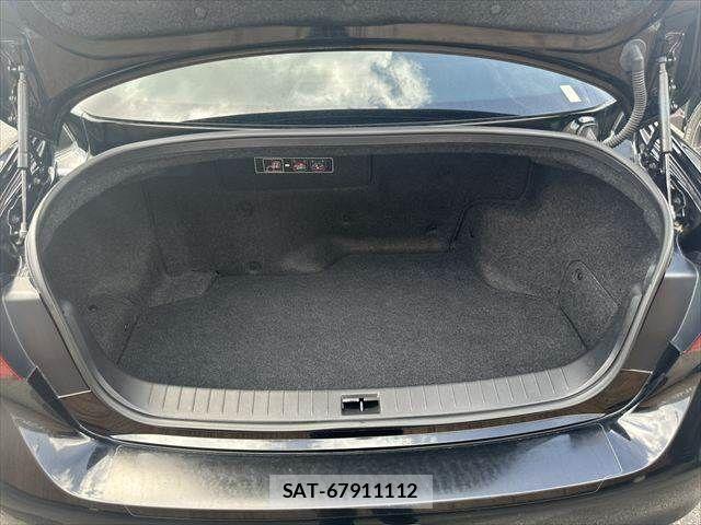 Nissan SKYLINE 2020-04 8458435-10