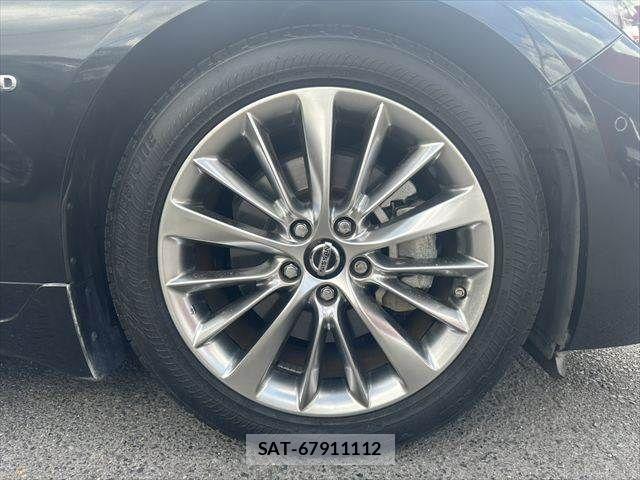 Nissan SKYLINE 2020-04 8458435-14
