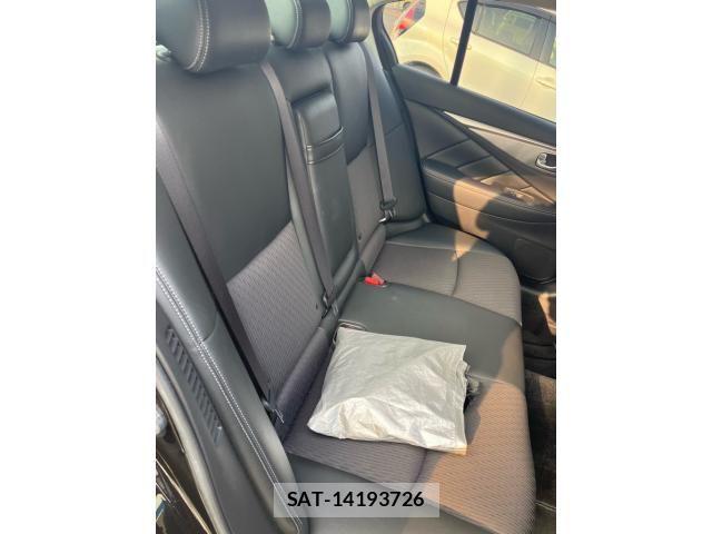 Nissan SKYLINE 2016-02 8527391-14