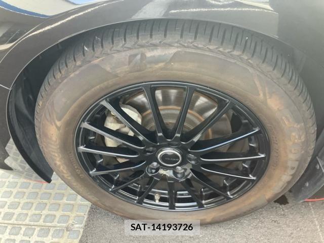 Nissan SKYLINE 2016-02 8527391-7