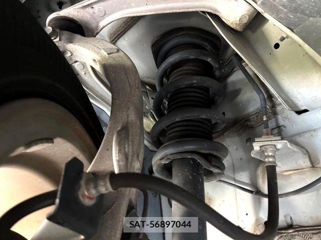 Nissan SKYLINE 2018-01 8563561-19