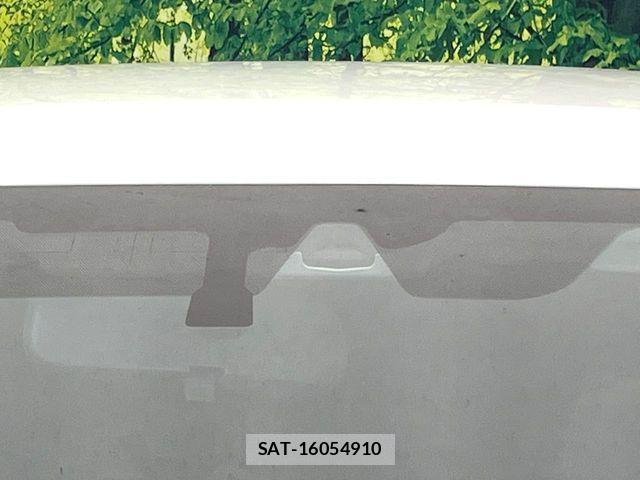 Nissan SKYLINE 2015-01 8563563-4
