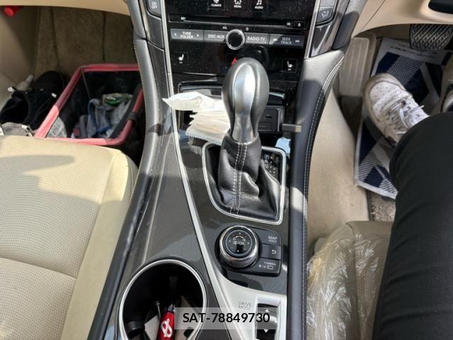 Nissan SKYLINE 2014-08 8661611-12