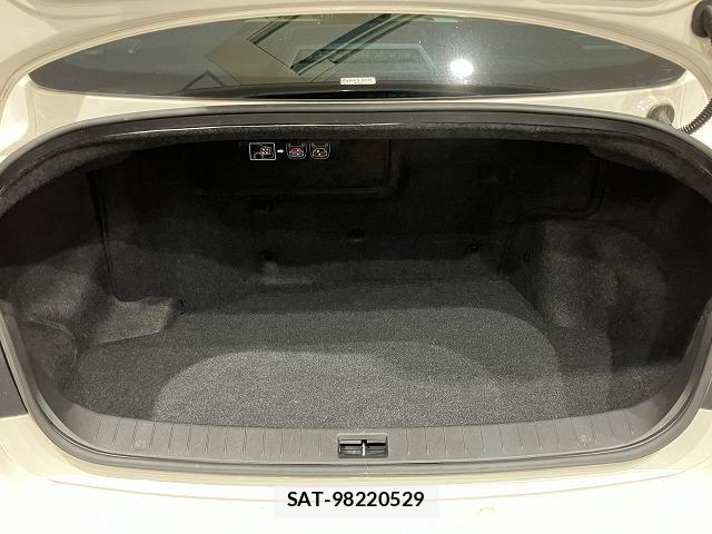 Nissan SKYLINE 2014-07 8661612-26