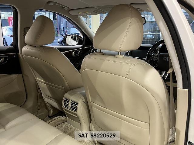 Nissan SKYLINE 2014-07 8661612-29
