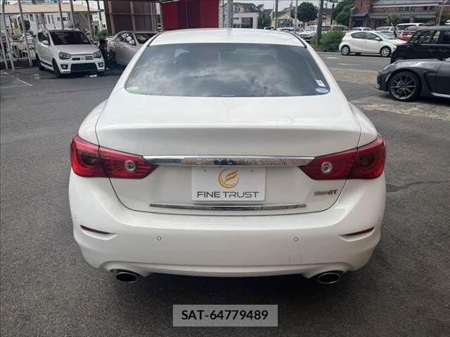 Nissan SKYLINE 2015-08 8686573-16