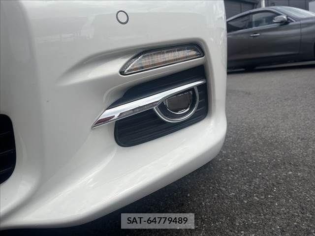 Nissan SKYLINE 2015-08 8686573-21