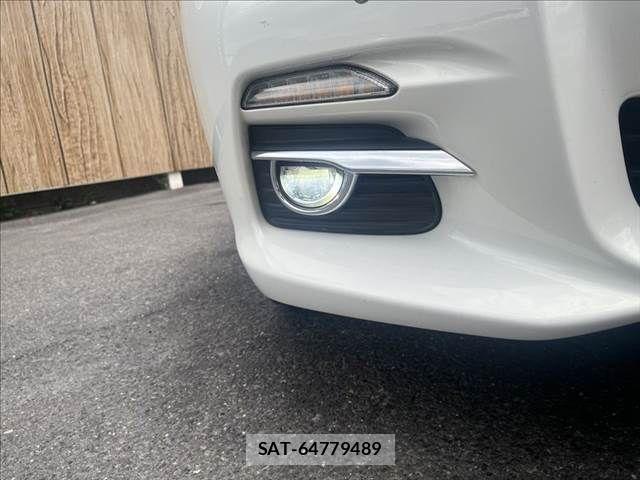 Nissan SKYLINE 2015-08 8686573-29