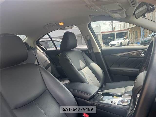 Nissan SKYLINE 2015-08 8686573-6