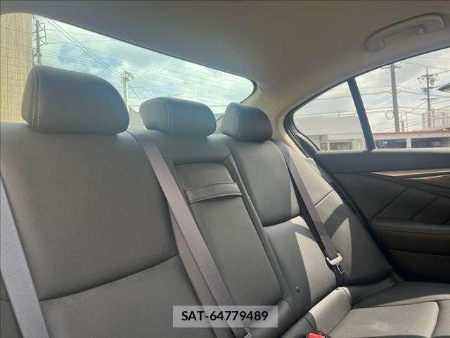 Nissan SKYLINE 2015-08 8686573-7