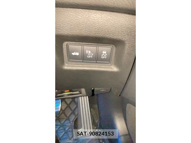 Nissan SKYLINE 2018-11 8872076-17