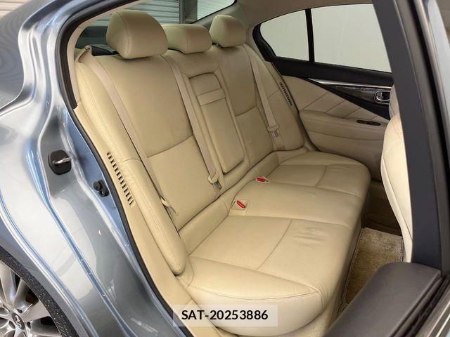 Nissan SKYLINE 2019-02 8882199-11