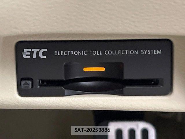 Nissan SKYLINE 2019-02 8882199-7