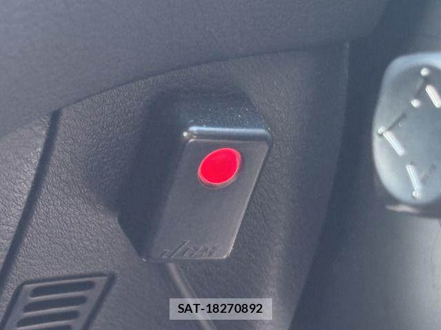 Nissan SKYLINE 2015-11 8882204-12