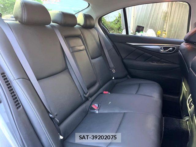 Nissan SKYLINE 2015-01 8882201-7