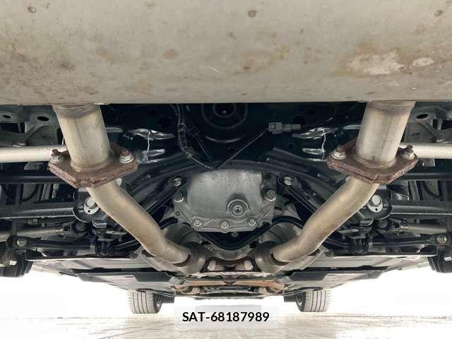 Nissan SKYLINE 2018-01 3683651-9