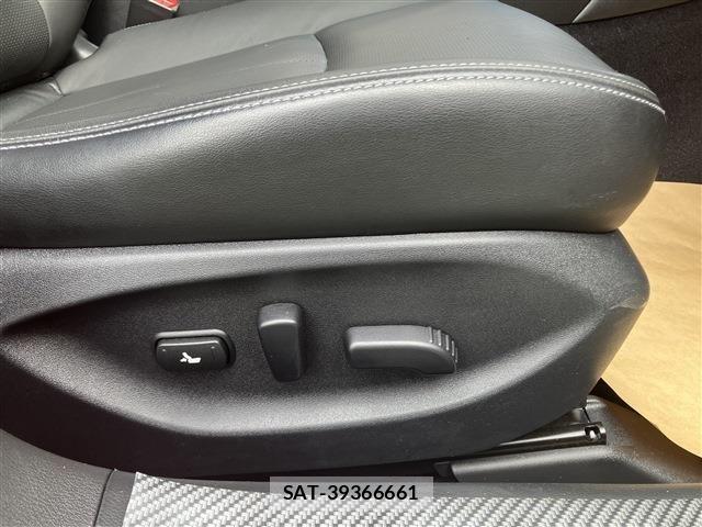 Nissan SKYLINE 2020-02 5878790-27