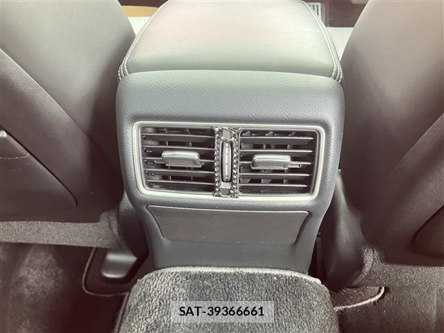 Nissan SKYLINE 2020-02 5878790-28