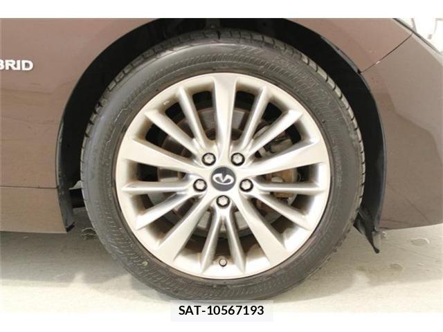 Nissan SKYLINE 2019-04 6817306-23