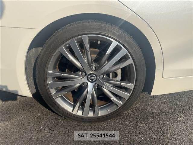Nissan SKYLINE 2019-12 7879483-26