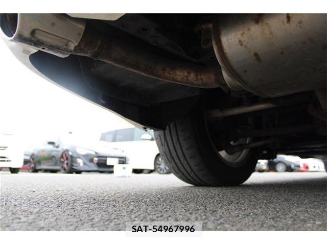 Nissan SKYLINE 2014-07 8882207-8