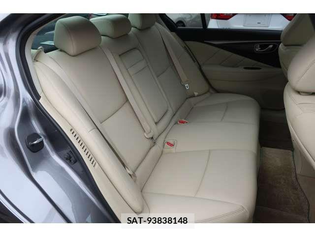 Nissan SKYLINE 2014-04 8882205-5