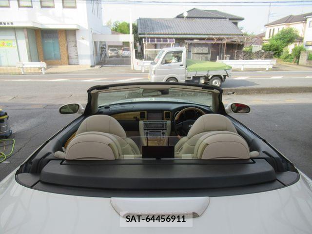 Toyota SOARER 2001-10 8317108-10