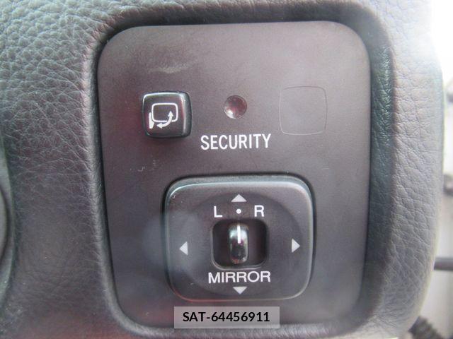 Toyota SOARER 2001-10 8317108-25