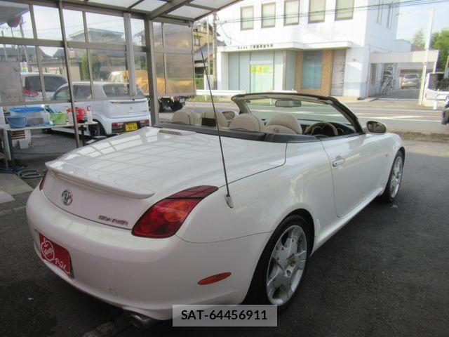 Toyota SOARER 2001-10 8317108-2
