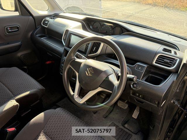 Suzuki SOLIO 2017-02 1905734-4
