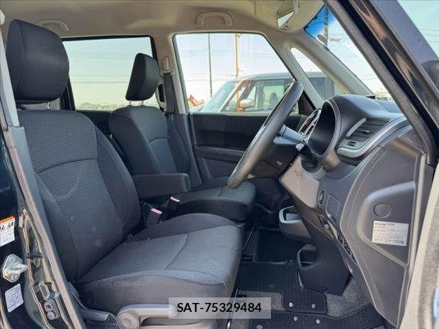 Suzuki SOLIO 2014-09 6018884-15