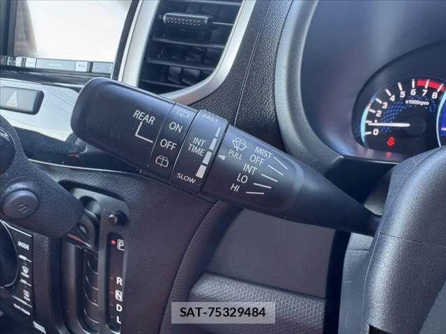 Suzuki SOLIO 2014-09 6018884-27