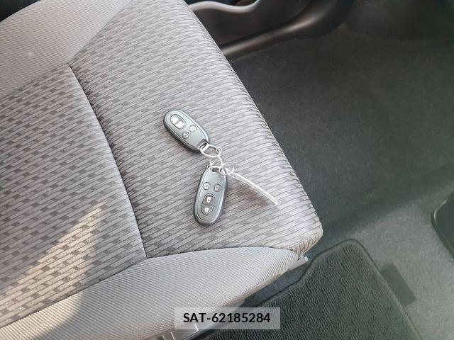 Suzuki SOLIO 2017-05 6272918-25
