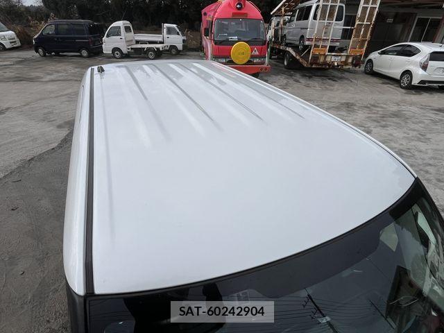 Suzuki SOLIO 2024-12 6527579-9