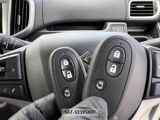 Suzuki SOLIO 2019-01 6678125-26