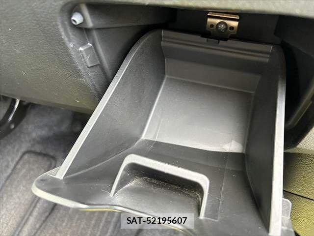Suzuki SOLIO 2019-01 6678125-28